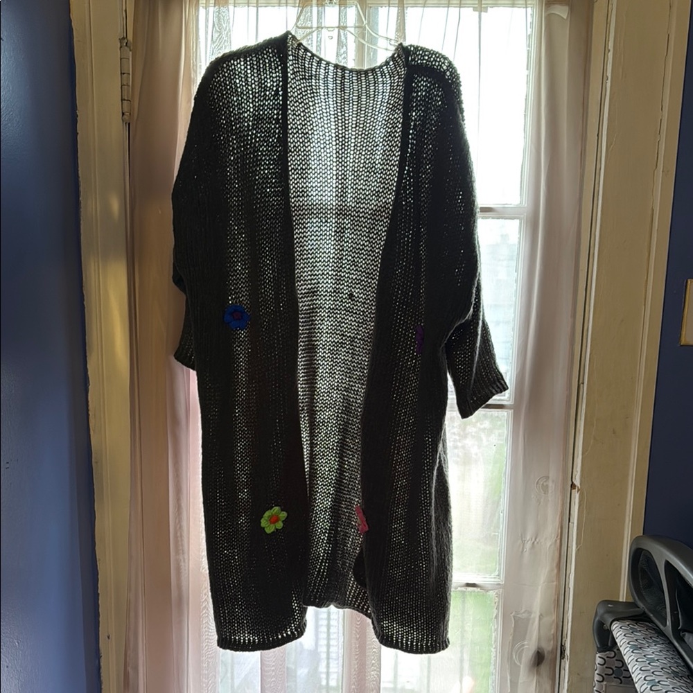 Cozy Black Open-Front FLOWER Sweater